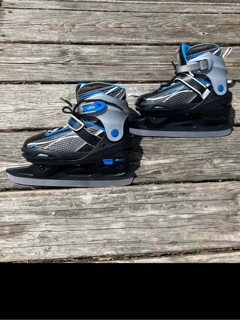Kids Adjustable Ice Skates